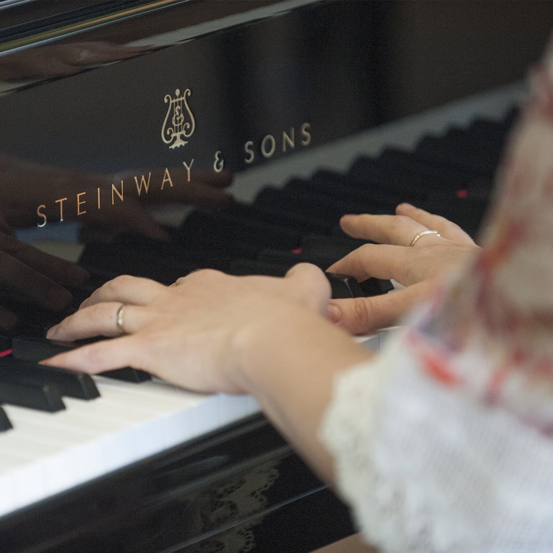 thumb - "GOAT" Soccer-Inspired Solo Concert for Steinway & Sons Event