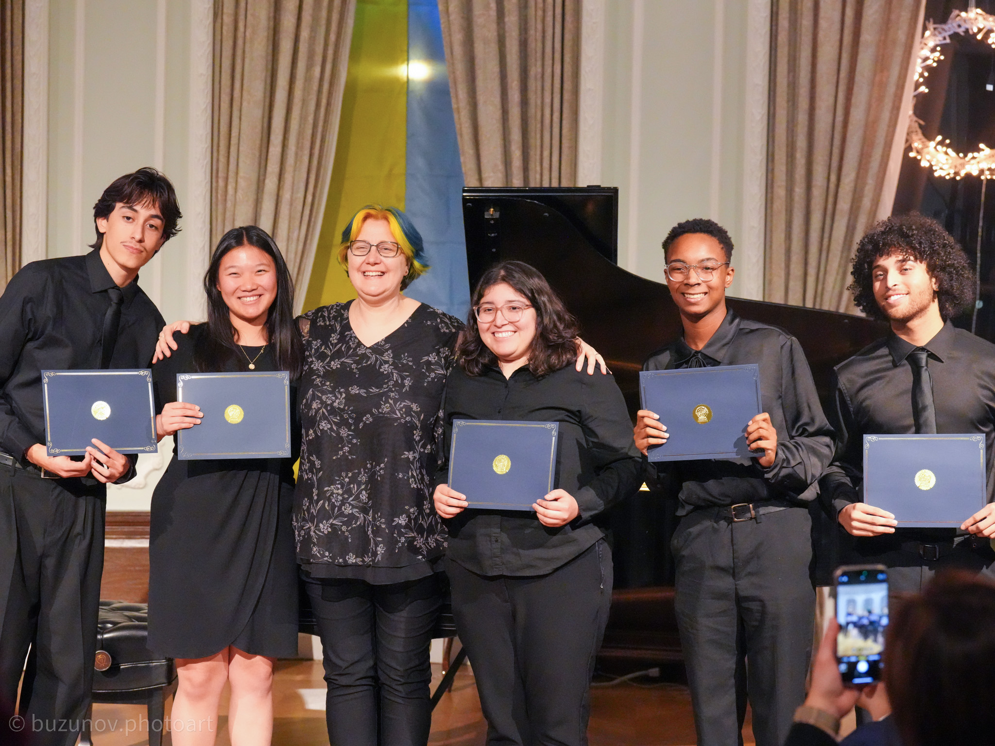 thumb - Ukrainian Music Competition Gala at Ukrainian Institute of America with students